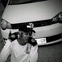 UNOFFICIALSUPREME Team captured KAT SUPREME OUTSIDE HIS VW CAR